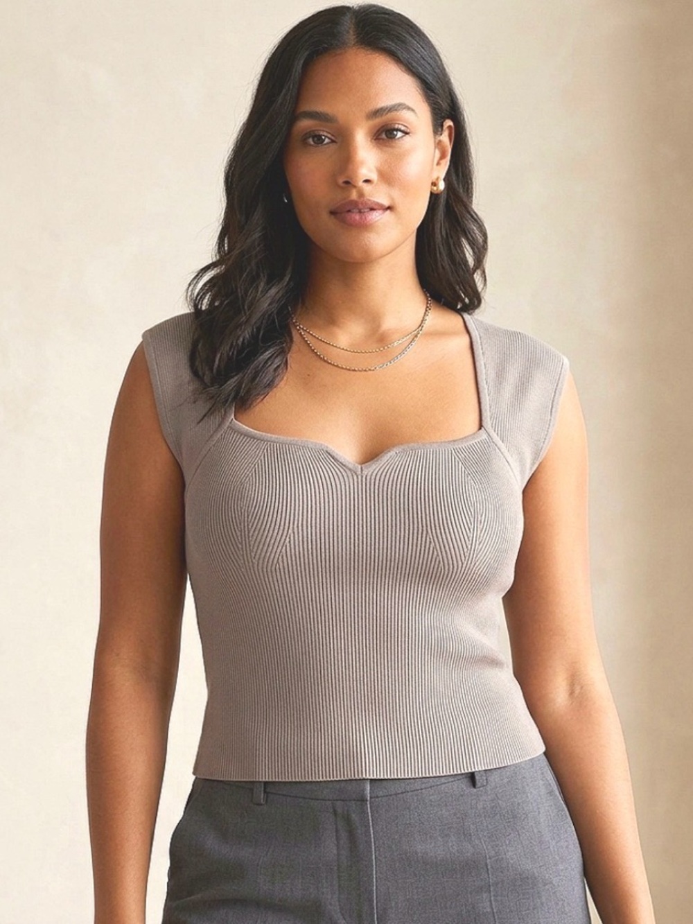 #HouseOfHarlow #Ribbed #Trendy #BusinessCasual #CropTop #Chic #Casual